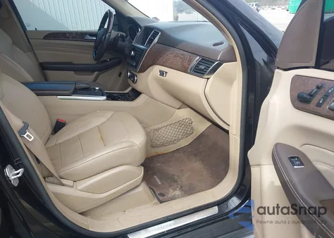 2015 Mercedes-Benz Ml 350 z USA, uszkodzony, nr VIN 4JGDA5JB6FA567663